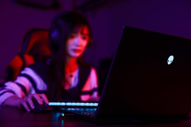 阵：m16 R2+Pro键鼠耳机性能巅峰纯血Alienware外星人电竞装备矩(图21)